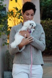 Nicole Murphy - Picks up her Pooch Babi at PoshPetCare in West Hollywood, December 2015