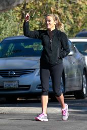 Reese Witherspoon - Out For a Run in Pacific Palisades, December 2015