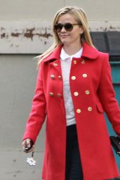 Reese Witherspoon Style - Out in Brentwood 12/20/2015