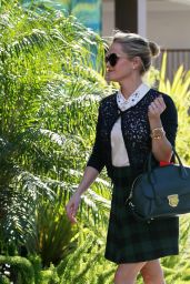 Reese Witherspoon Style - Out in Santa Monica, December 2015