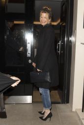 Renee Zellweger Night Out Style - London, December 2015