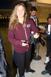 Ronda Rousey at LAX Airport, 12/12/2015