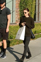 Rooney Mara Street Style - Out Shopping in Los Angeles, 12/9/2015