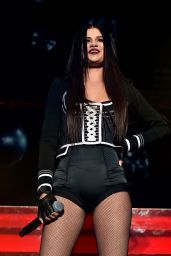 Selena Gomez Performs at WiLD 94.9