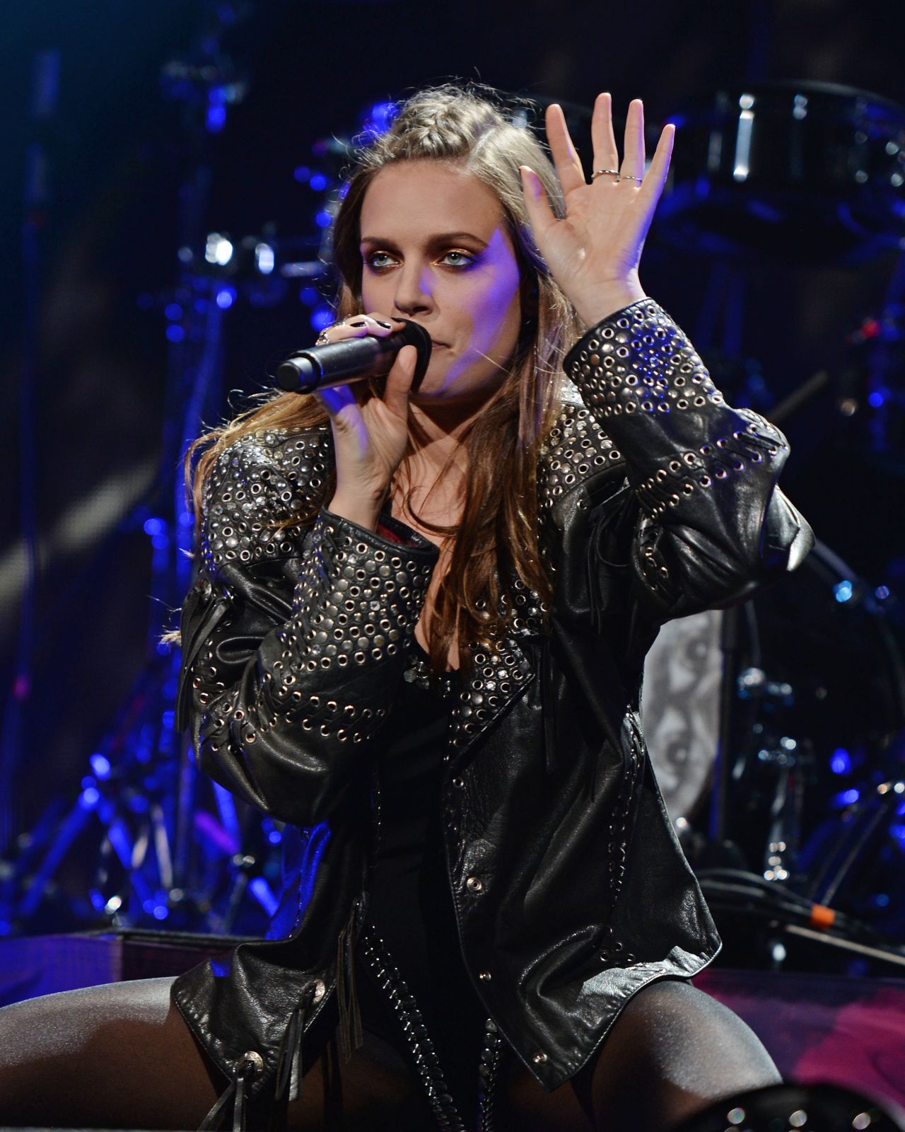 Tove Lo - Performs During the 2015 Y100 Jingle Ball in Sunrise, Florida ...