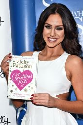 Vicky Pattison - Christmas Kiss Book Signing at Liberty Shopping Centre in Essex, December 2015