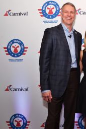 Carrie Underwood - Announces her Partnership with Carnival Cruise Line in Jacksonville 1/28/2016