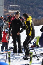 Elisabetta Canalis and Brian Perri - Skiing in Cortina D