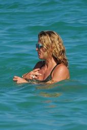 Emily Bett Rickards Bikini Candids - On the Beach in Miami, 1/2/2016