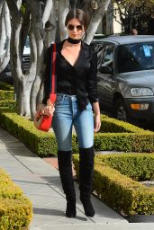 Emily Ratajkowski Street Style - Out in West Hollywood 1/27/2016 