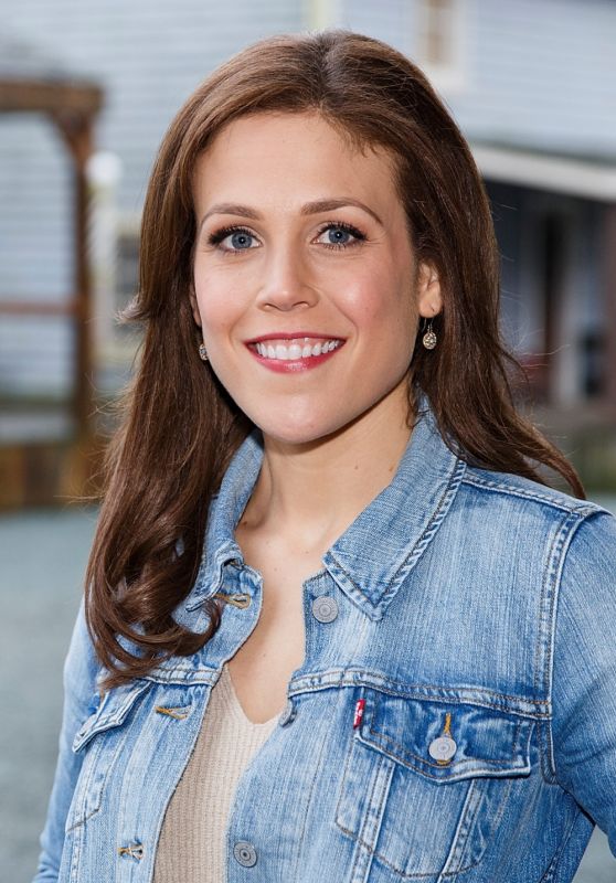 Erin Krakow - Hearties Family Reunion Fan Convention for 