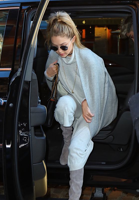 Gigi Hadid - Out in New York City 1/4/2016 