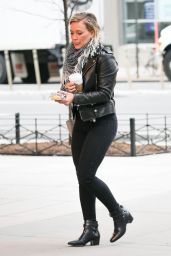 Hilary Duff Casual Style - at Her Hotel in New York City, January 2016