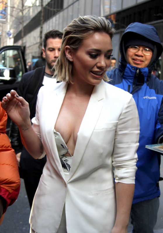 Hilary Duff Style - Arriving at Today Show in New York City 1/12/2016