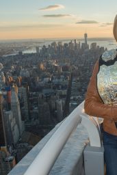 Holly Holm & Miesha Tate - Visit The Empire State Building, January 2016
