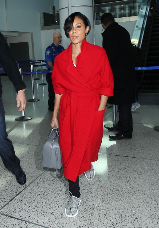 Jada Pinkett Smith - Arrives at LAX Airport 1/28/2016
