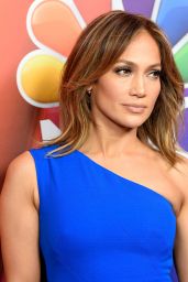 Jennifer Lopez - 2016 Winter TCA Tour in Pasadena, Day 9