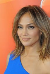 Jennifer Lopez - 2016 Winter TCA Tour in Pasadena, Day 9