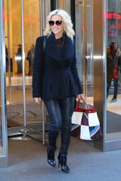 Jenny McCarthy - Leaving SiriusXM Studios in New York 1/19/2016