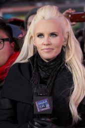Jenny McCarthy - Times Square, NYC 12/31/2015 