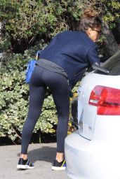 Jessica Alba Booty in Tights - Out in West Hollywood 1/17/2016 