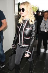 Jessica Simpson Booty in Jeans - at LAX Airport in Los Angeles 01/11/2016 