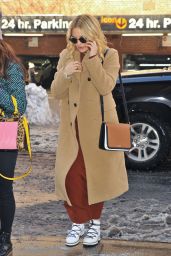 Kate Hudson Winter Style - Out in NYC 1/25/2016 
