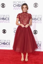 Keltie Knight – 2016 People’s Choice Awards in Microsoft Theater in Los Angeles