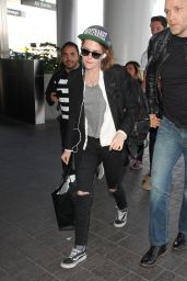 Kristen Stewart at LAX Airport 01/13/2016 