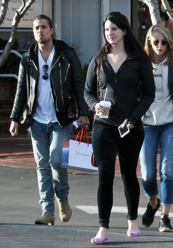 Lana Del Rey - Shopping With Friends at Fred Segal in West Hollywood, January 2016