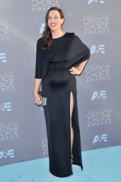 Liv Tyler on Red Carpet – 2016 Critics’ Choice Awards in Santa Monica