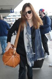 Maggie Grace Airport Style - LAX in Los Angeles 1/12/2016 