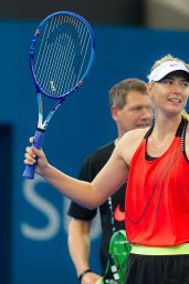 Maria Sharapova – Training in Brisbane Australia 1/2/2016 