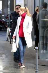 Michelle Hunziker Casual Style - Sighting in Italy, January 2016