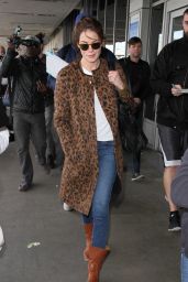 Michelle Monaghan Airport Style - at LAX in Los Angeles 1/11/2016 