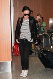 Olivia Wilde Airport Style - LAX in Los Angeles 1/27/2016