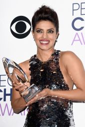 Priyanka Chopra – 2016 People’s Choice Awards in Microsoft Theater in Los Angeles