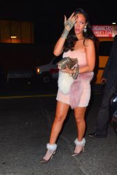 Rihanna Night Out Style - Outside Sono Club in New York City 01/01/2016 