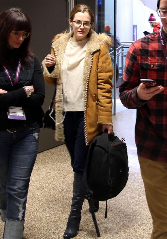 Riley Keough - Arriving on a Flight to Attend the 2016 Sundance Film Festival in Park City, Utah