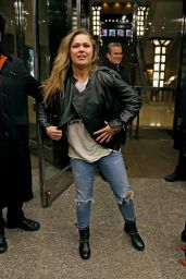 Ronda Rousey - Arriving at Her Hotel After Saturday Night Live Rehearsals in New York, January 2016