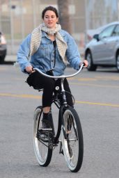 Shailene Woodley - Riding a Bicycle in Venice, CA 01/14/2016 