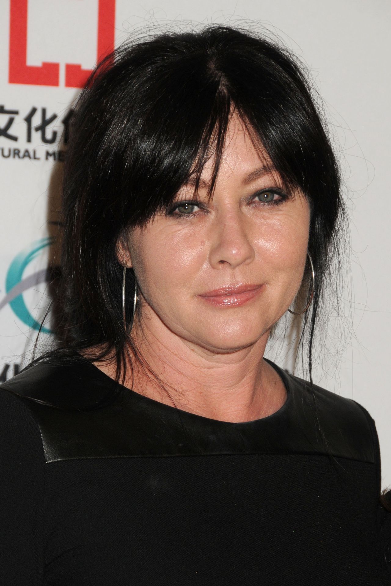 Shannen Doherty Latest Photos - CelebMafia