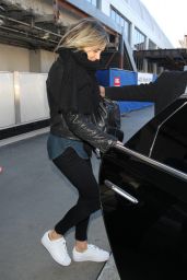 Taylor Schilling at LAX Airport, January 2016