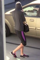 Taylor Swift in Leggings - Leaving a Gym in LA 1/27/2016