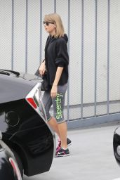 Taylor Swift - Leaving the Gym in Los Angeles 1/18/2016