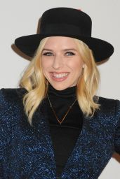 ZZ Ward – LA Art Show and Los Angeles Fine Art Show’s 2016 Opening Night Premiere Party