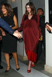 Anne Hathaway - Leaving Leonardo DiCaprio
