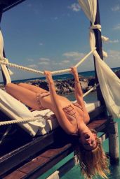 Bella Thorne Social Media Pics - Cancun, February 2016