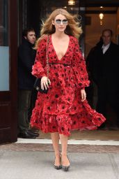 Blake Lively Style - Leaving Her Hotel and Shopping in New York City, NY 2/17/2016