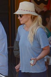 Britney Spears - Out in Los Angeles, February 2016